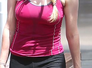Amanda Seyfried Jerk off challenge